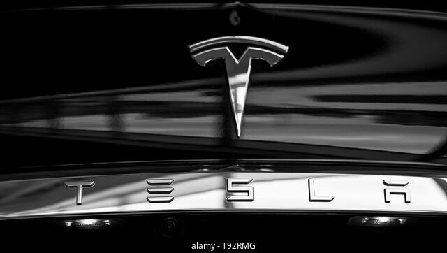 Remove and Reinstall Tesla Emblems