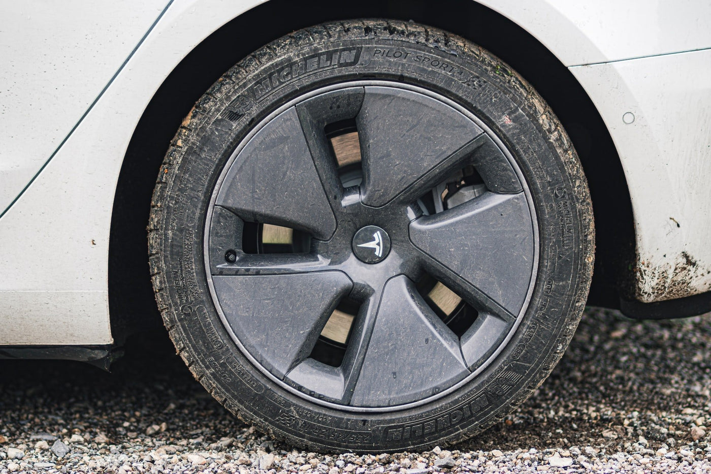 Do Teslas Have Tire Problems?