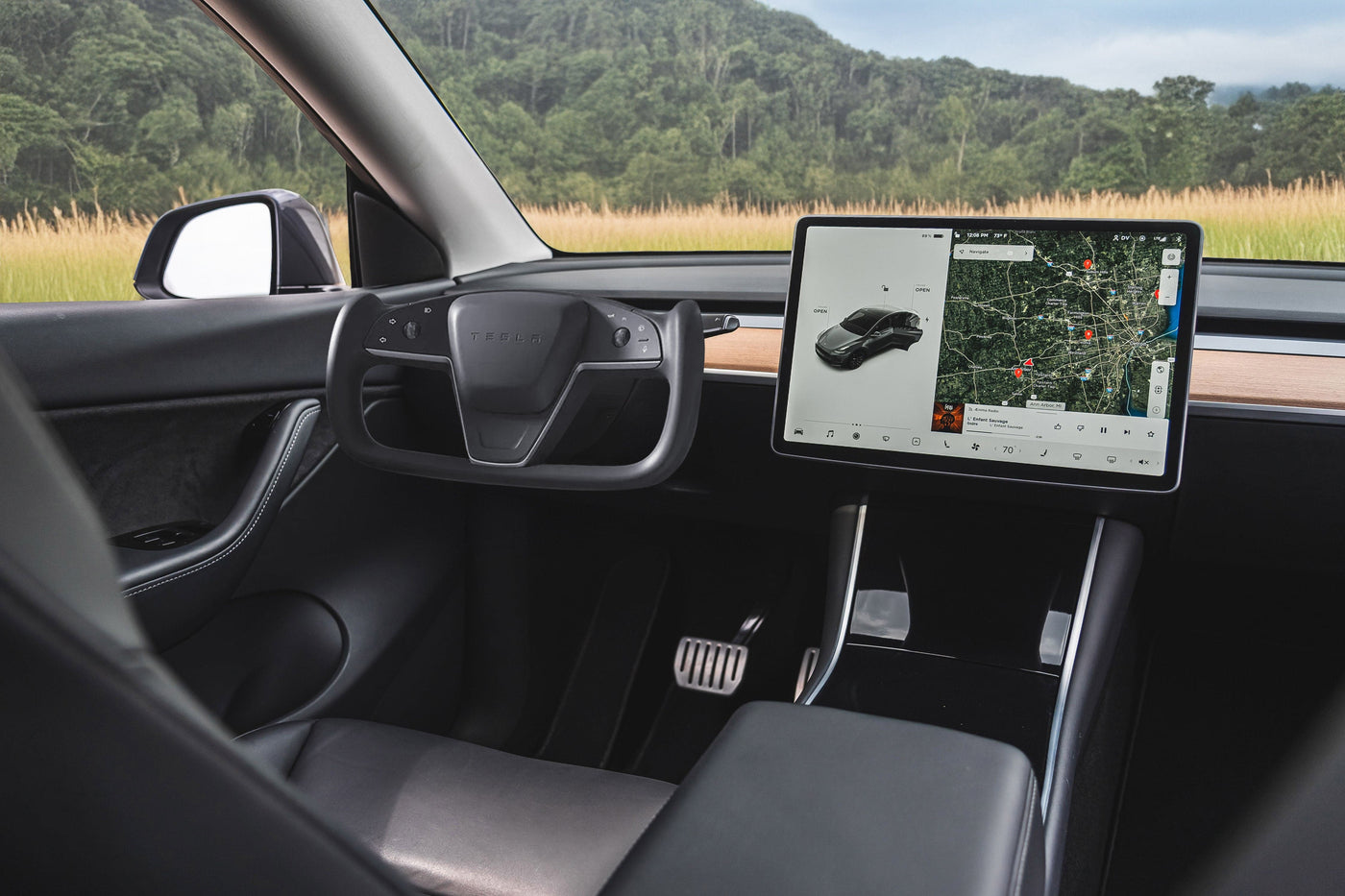 Retrofit Model S Plaid Yoke Steering for Tesla Model Y 2020-2024