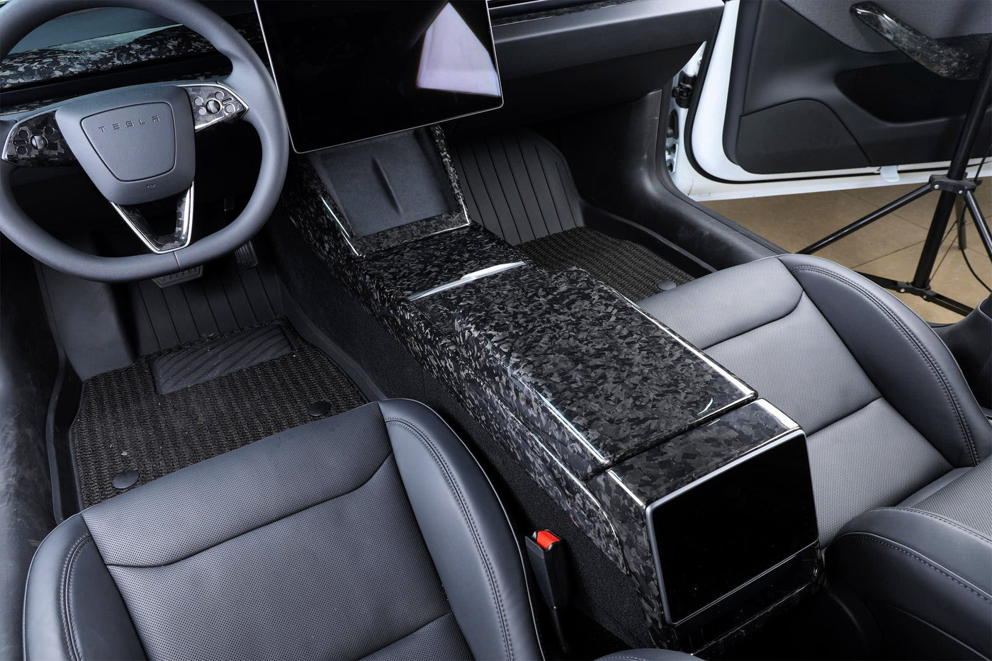 Real Molded Forged Carbon Fiber Armrest Overlay Cover For Tesla Model 3 2023-2024 - PimpMyEV
