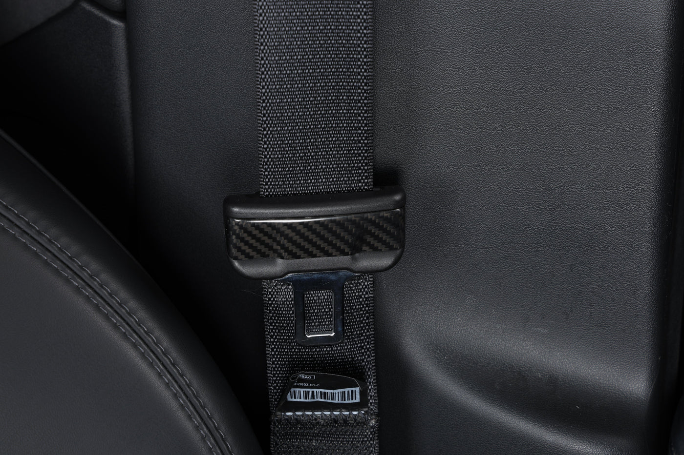 Real Molded Gloss Carbon Fiber Seat Belt Buckle For Tesla Model Y Juniper 2025-2026