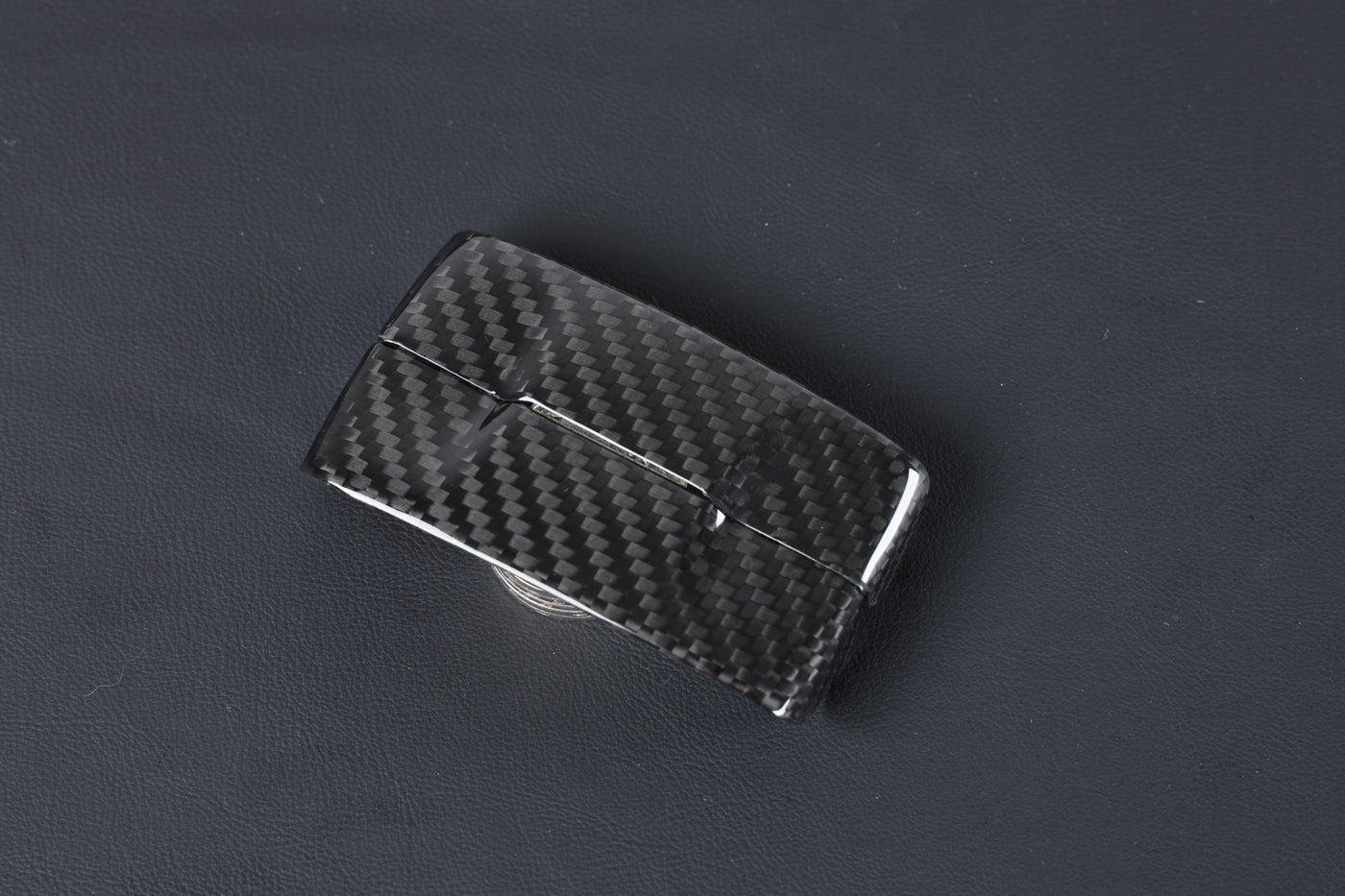 Real Molded Gloss Carbon Fiber Seat Belt Buckle For Tesla Model Y Juniper 2025-2026