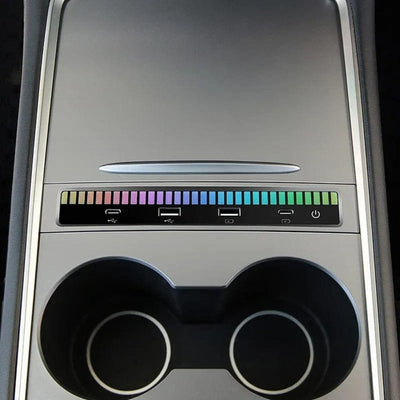 USB-Hub With Graphic Equalizer For Tesla Model Y 2021-2023 - PimpMyEV
