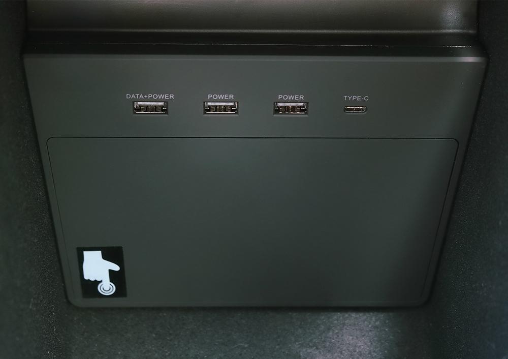 USB-C Charge Hub & Dock For Sentry Dashcam For Tesla Model 3 2017-2023