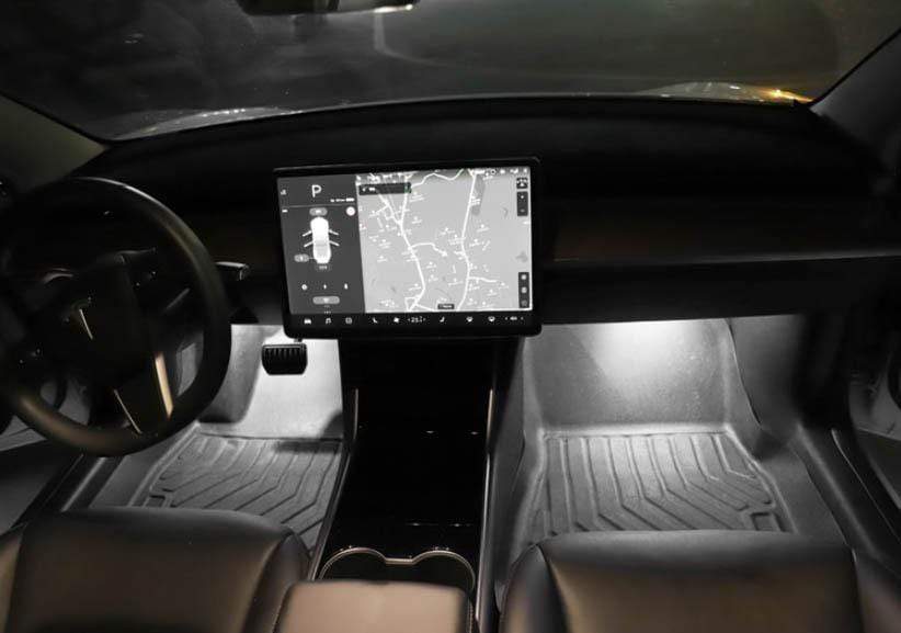 Tesla Update für das Model Y mit Ambientebeleuchtung, neuen Rädern und –  Shop4Tesla