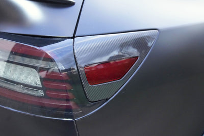 2PCs Genuine Gloss Carbon Fiber Tailgate Light Side Covers Set for Tesla Model 3 2017-2023 - PimpMyEV