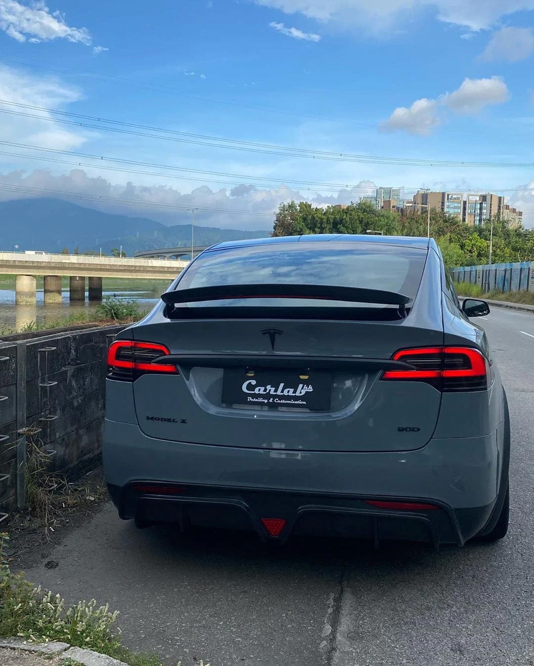 CMST Genuine Carbon Fiber Rear Diffuser For Tesla Model X 2017-2023