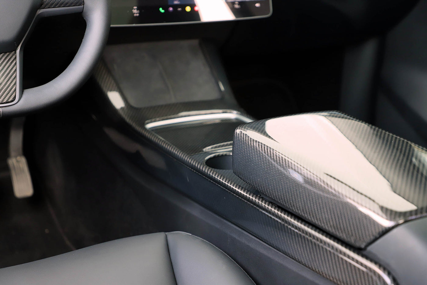 Echte geschmiedete Karbonfaser-Mittelkonsole mit vollständiger Abdeckung  für Tesla Model 3 2021-2023