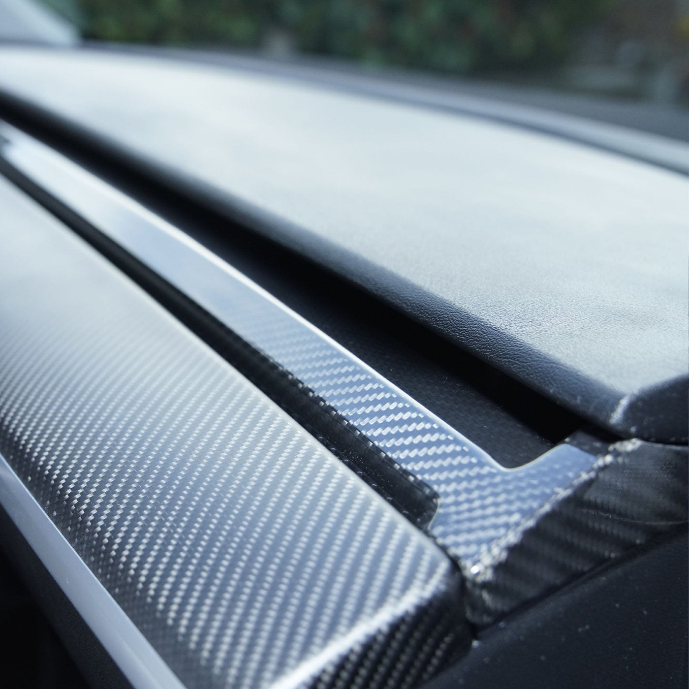 Genuine Gloss Carbon Fiber Dashboard Air Vent Top Trim For Tesla Model Y 2020-2023 - PimpMyEV